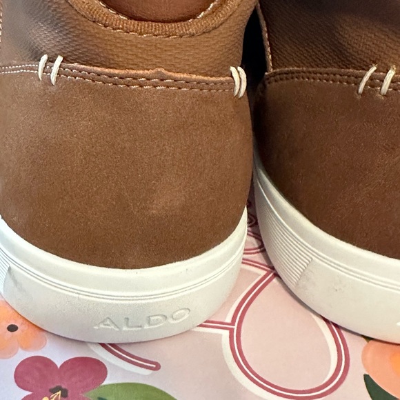 Gently used ALDO HIGH TOP LACEUP SNEAKERS - Picture 12 of 14